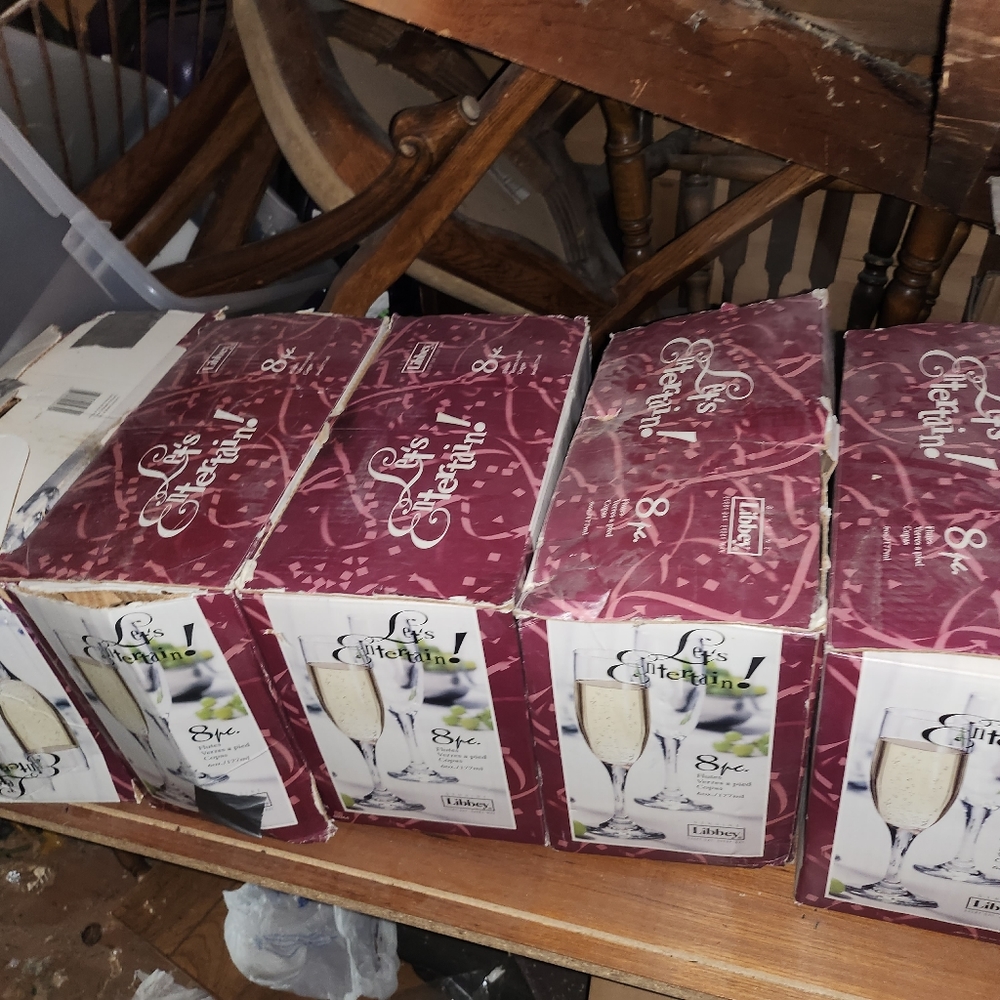 Champagne Glasses 5 cases of 8